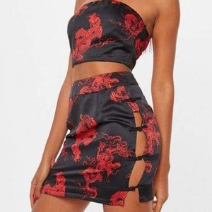 Dragon print satin slit skirt